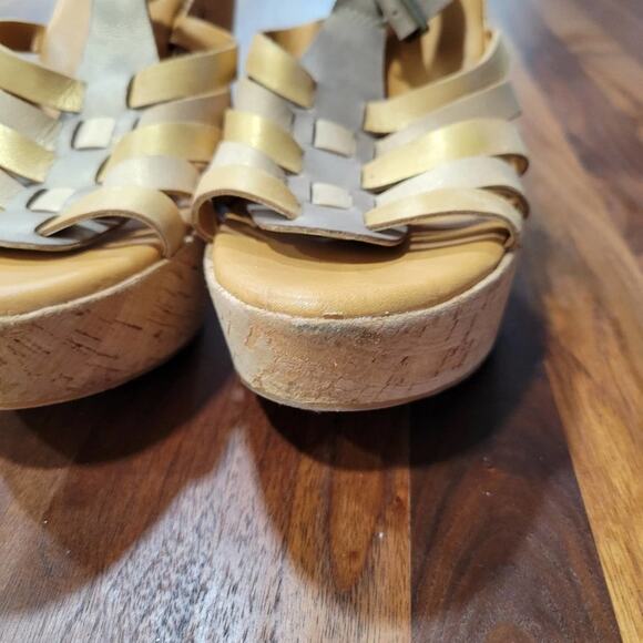 Korks by Kork Ease Poppy Wedge Leather Sandal, Metallic Size 10 - Picture 11 of 12